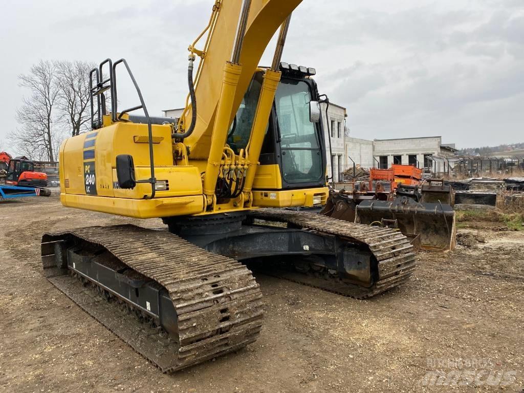 Komatsu PC240LC-10 Екскаватори з великим вилітом