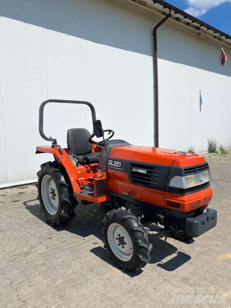Kubota GL 221 Трактори