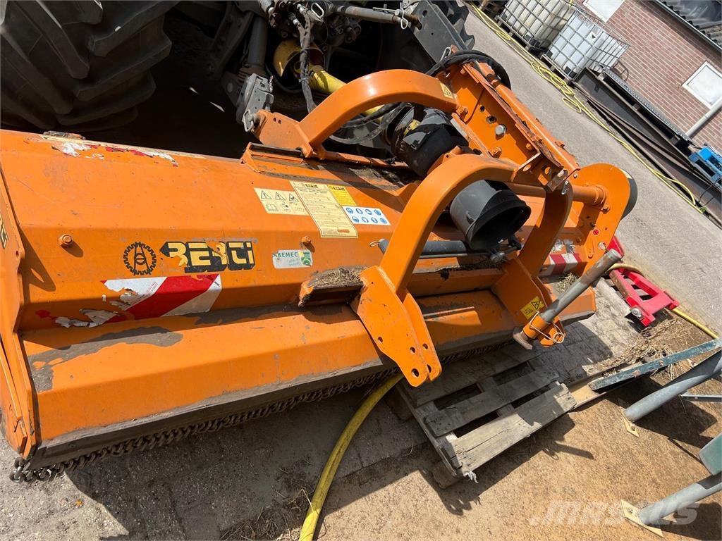 Berti Dual 280 Грубі косарки