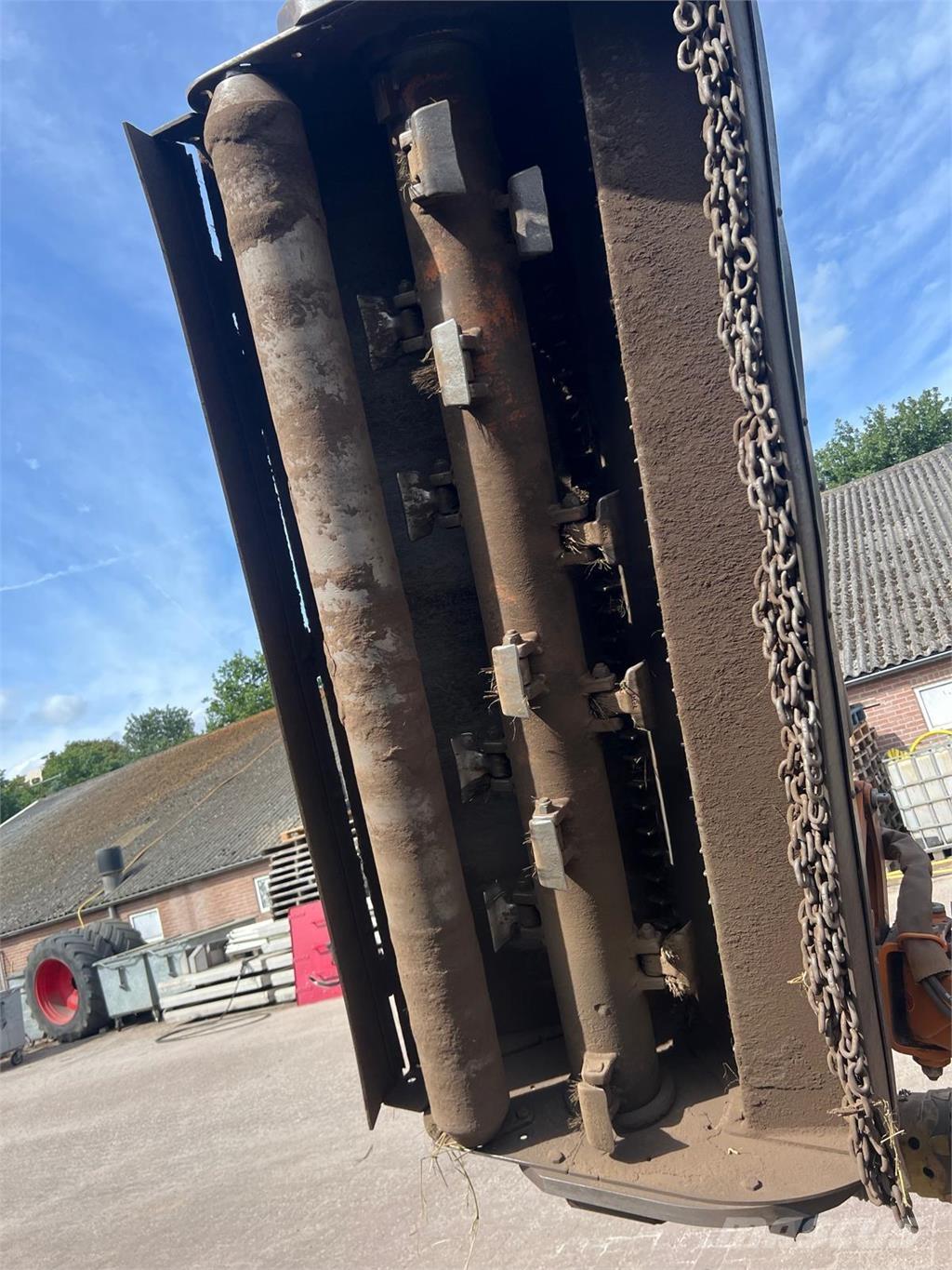 Berti TAPS 200 Грубі косарки