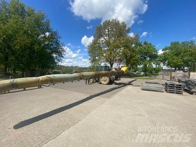 Douven Veldspuit Самохідні обприскувачі