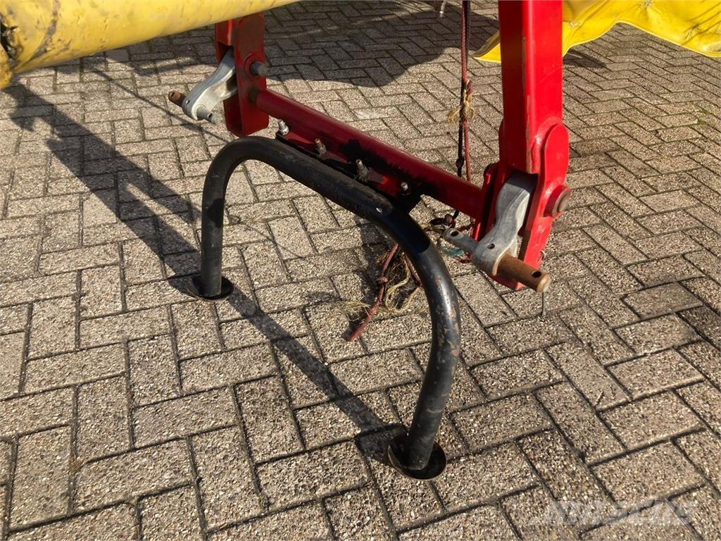 Fella TS 880 HARK Граблі і сінозворушувачі