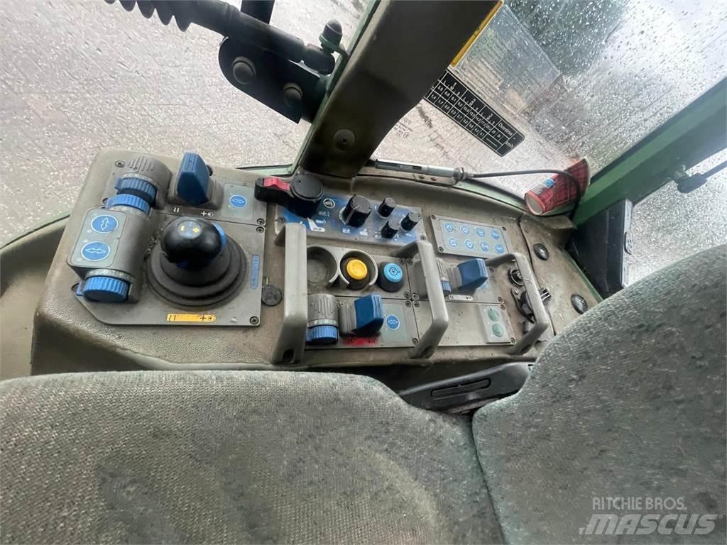 Fendt 208V Трактори