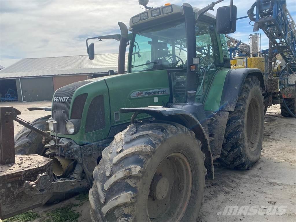Fendt 711 Трактори