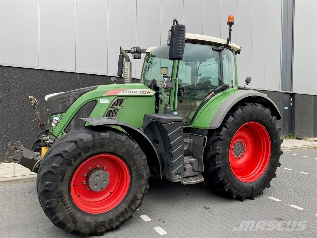 Fendt 722 S4 Profi+ Трактори