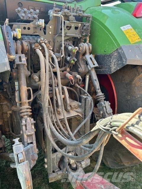 Fendt 724 Gen 7 Трактори
