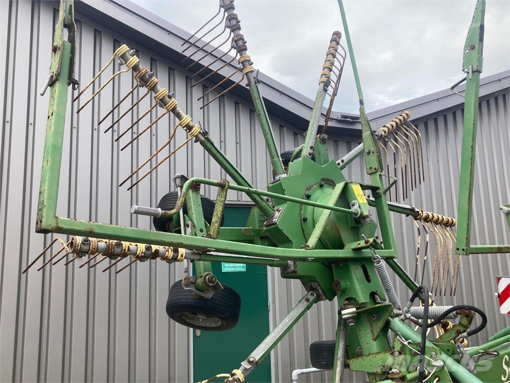 Krone 1201 hark Граблі і сінозворушувачі