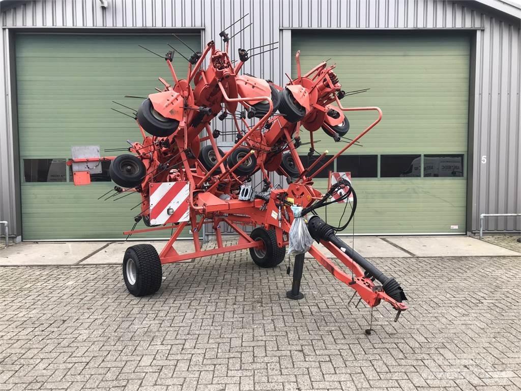 Kuhn GF 10802 T Граблі і сінозворушувачі