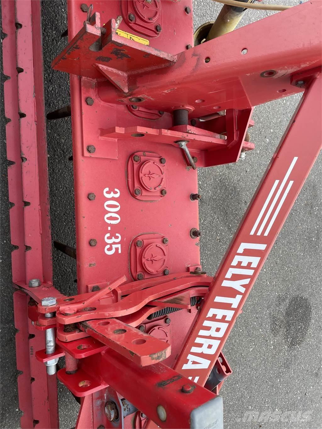 Lely 300-35 Поглинальні борони / грунтові фрези