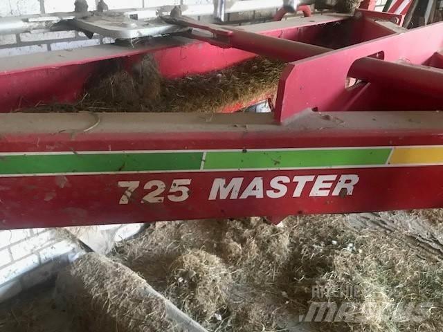 Lely Hibiscus 725 Граблі і сінозворушувачі