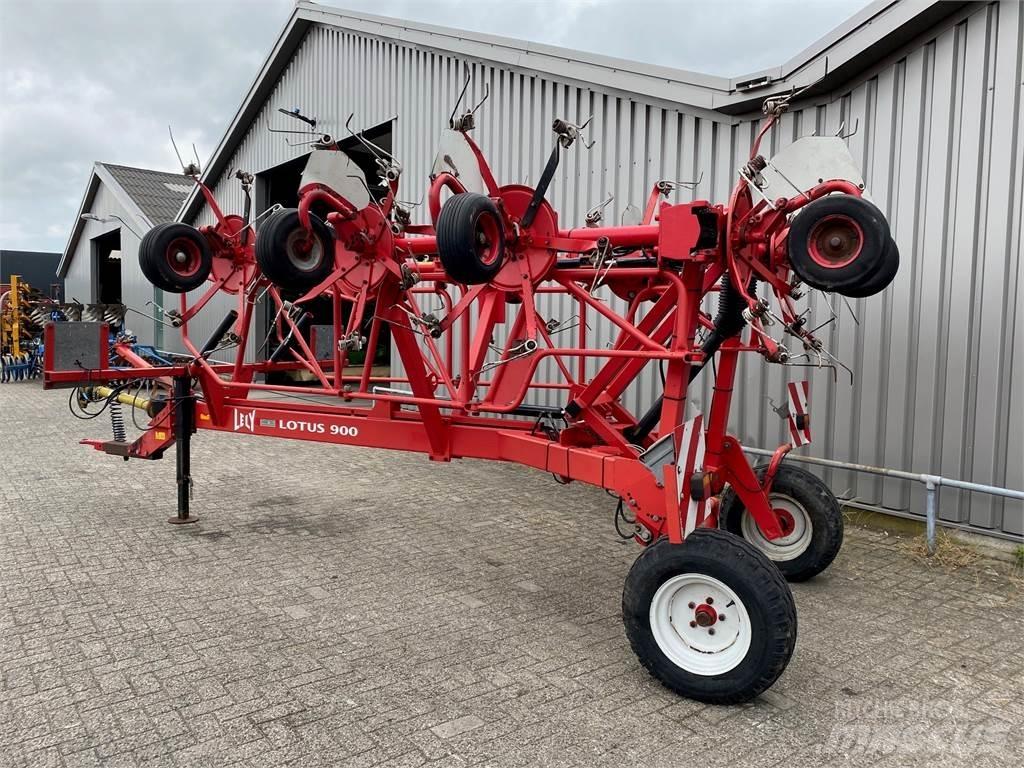 Lely Lotus 900 Граблі і сінозворушувачі