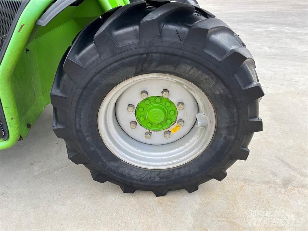 Merlo P32.6L Телескопічний навантажувач