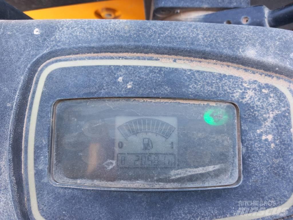 JCB 8030 ZTS Міні-екскаватори < 7т