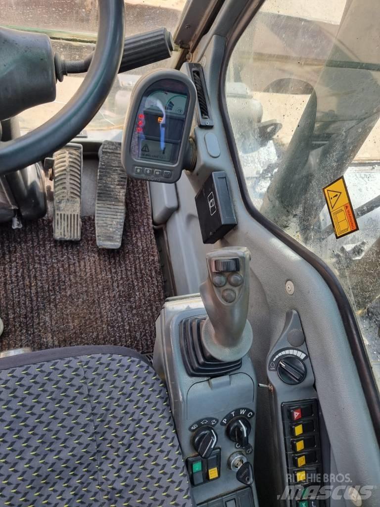 Volvo EW 160 B Колісні екскаватори