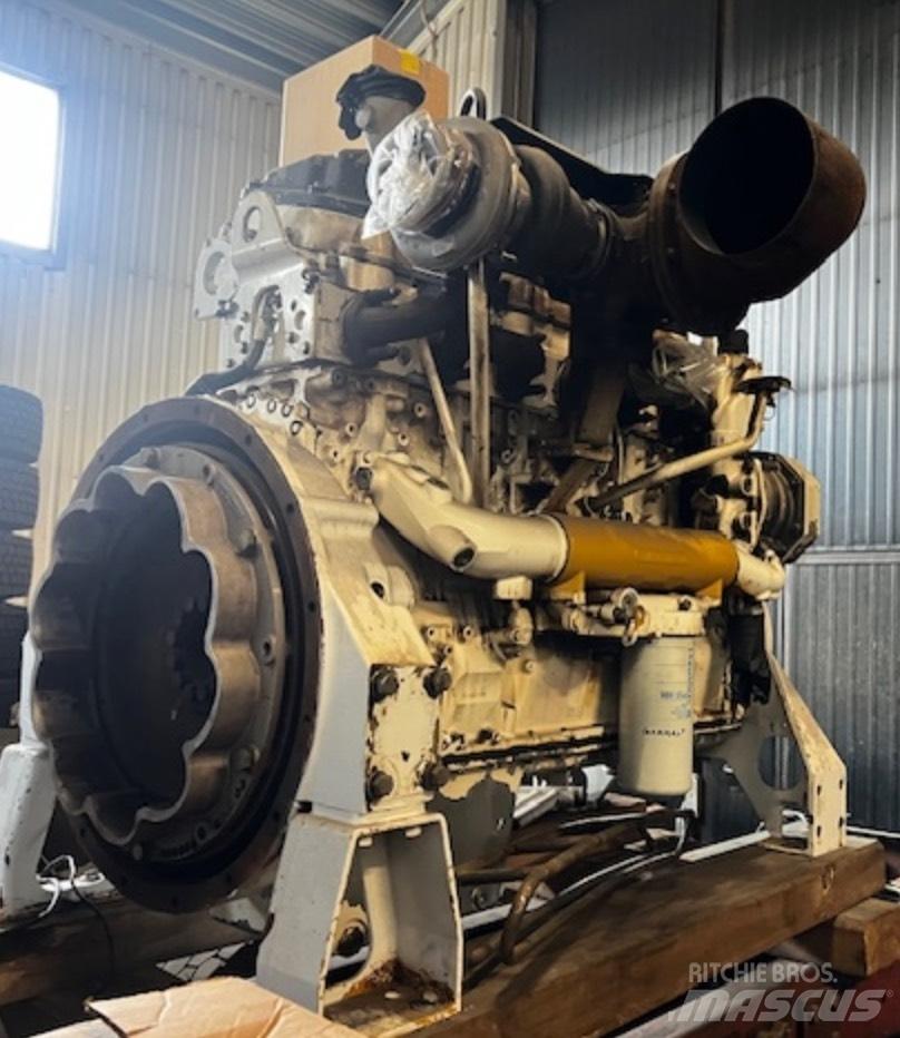Peterson 4700B Машини для подрібнення пнів