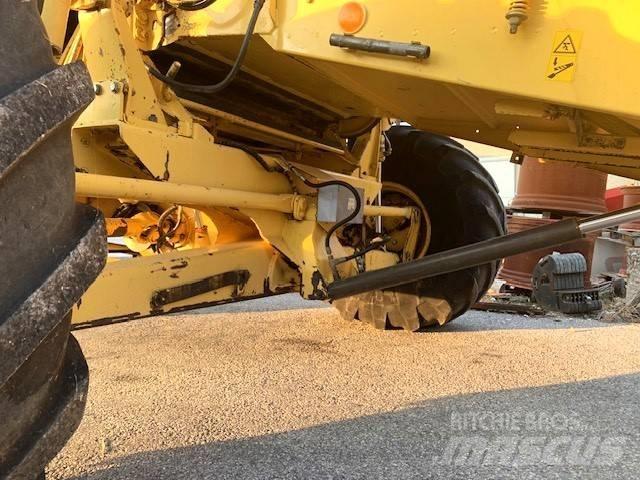 New Holland AL 59 Зернозбиральні комбайни
