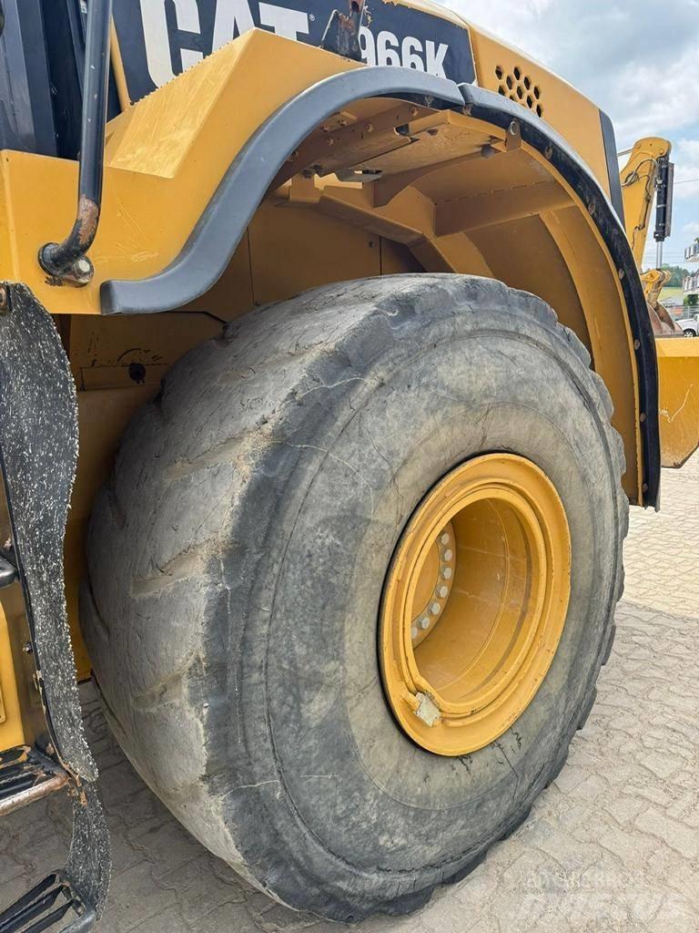CAT 966 K Фронтальні навантажувачі