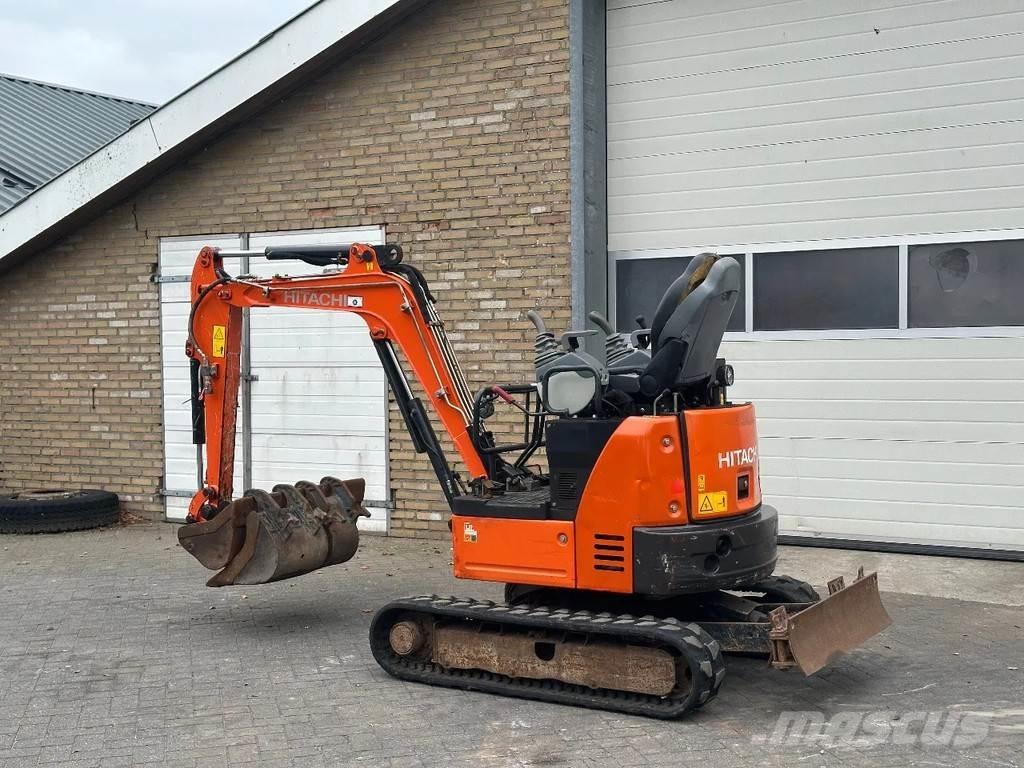 Hitachi ZX19U-6 YR Міні-екскаватори < 7т