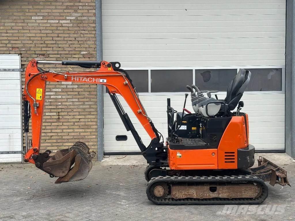 Hitachi ZX19U-6 YR Міні-екскаватори < 7т