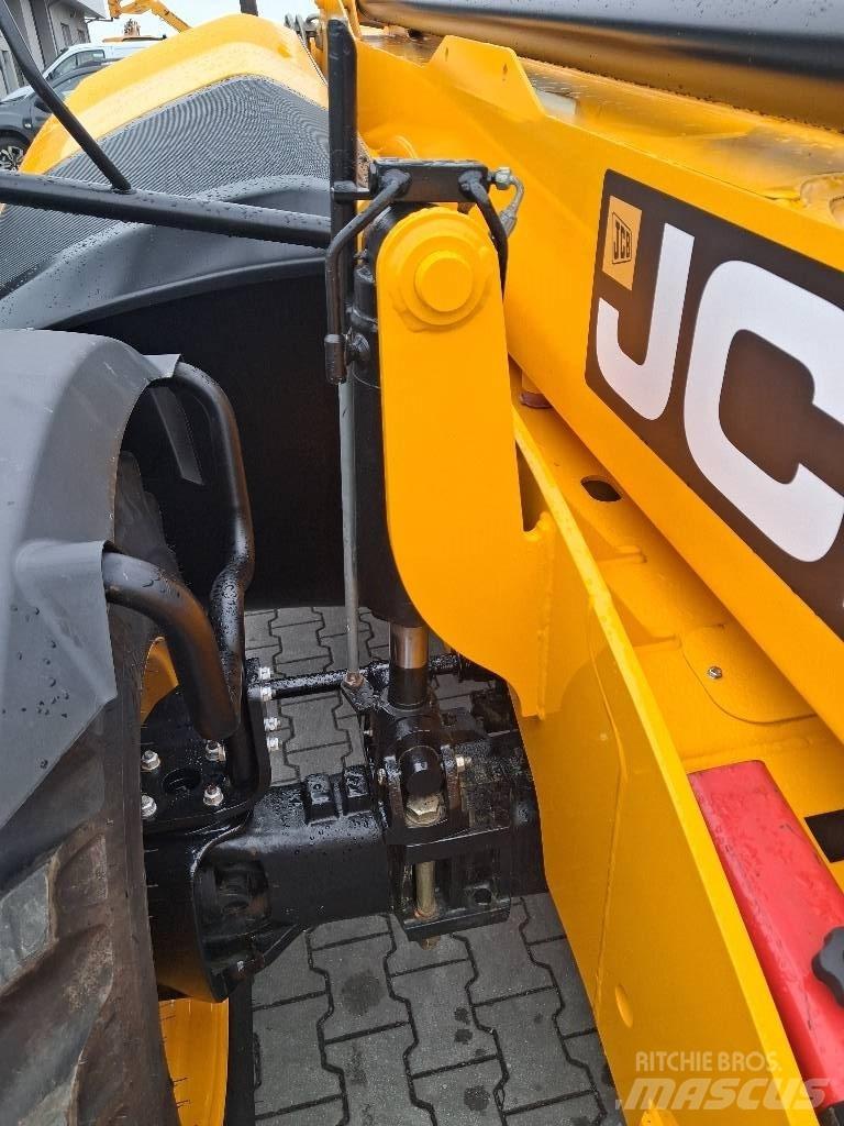JCB 535-140 Hiviz Телескопічні навантажувачі
