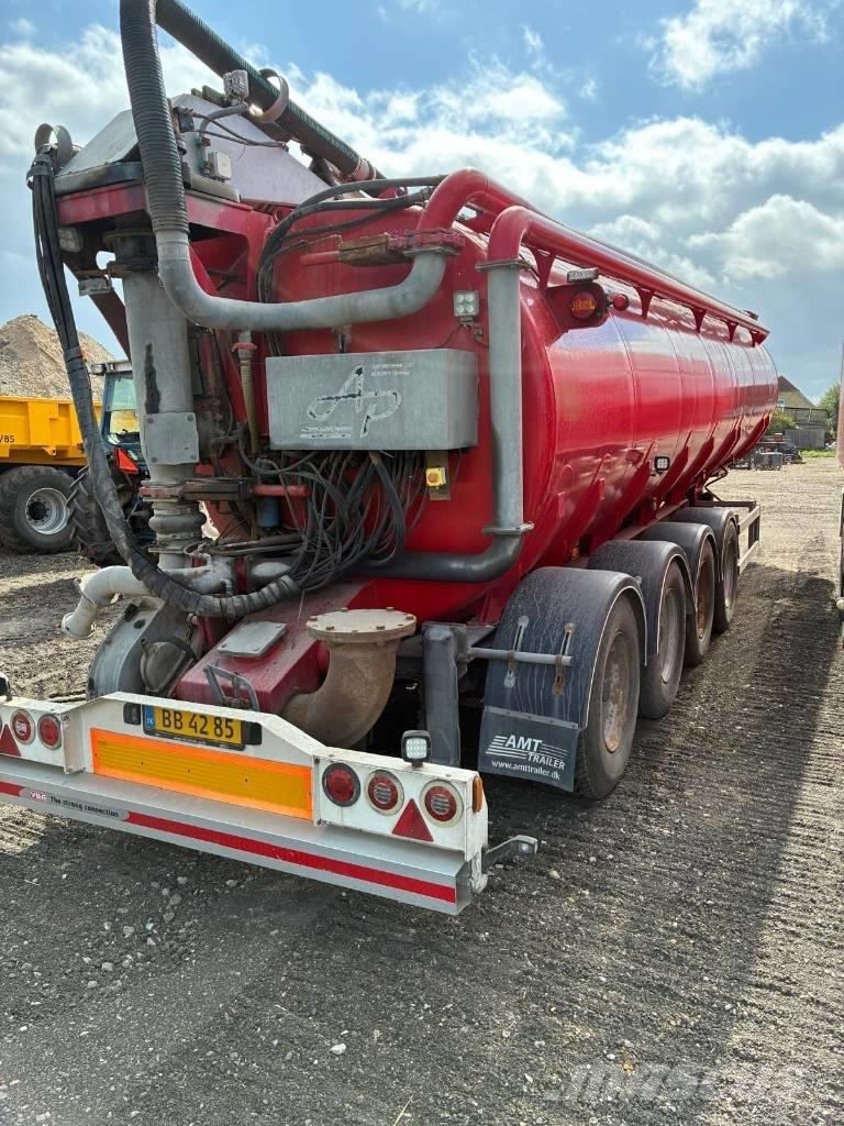 AMT AP gylletrailer Напівпричепи-автоцистерни