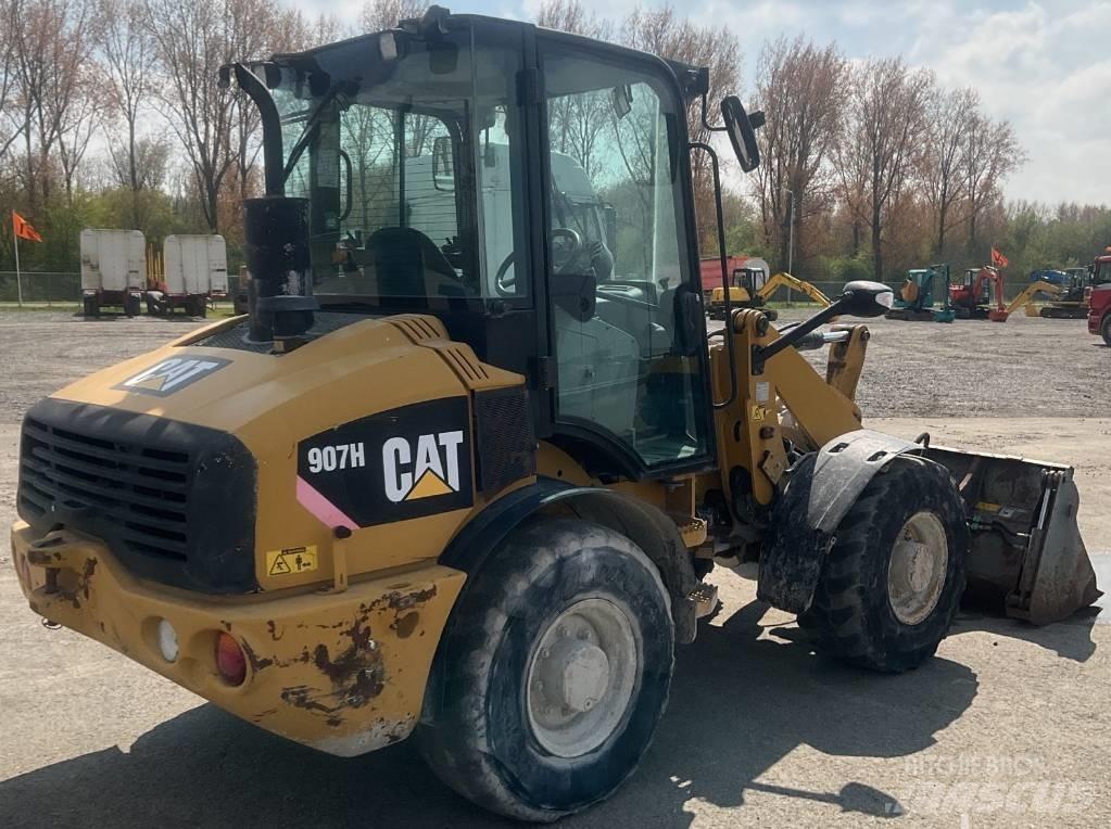 CAT 907 H Фронтальні навантажувачі
