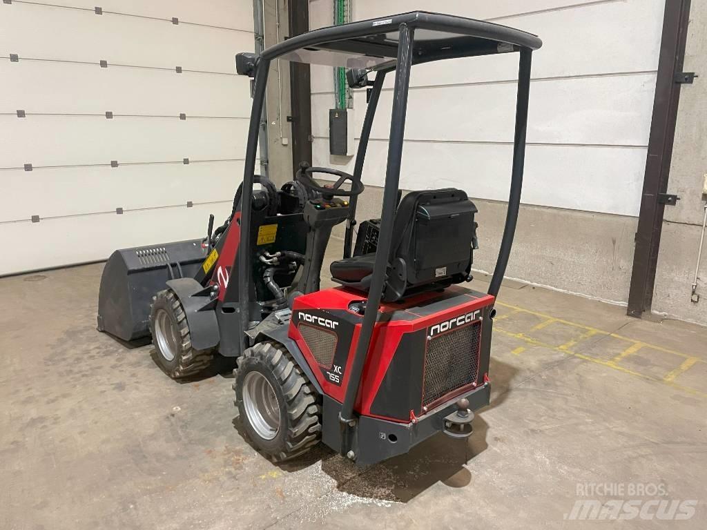 Norcar 755 Колісні екскаватори