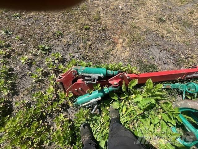 Kverneland IP PAKKER Реверсивні плуги