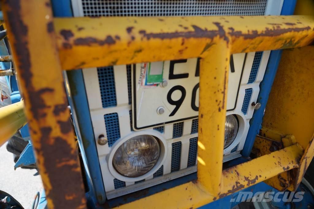 Ford 4000 - Traktor Трактори