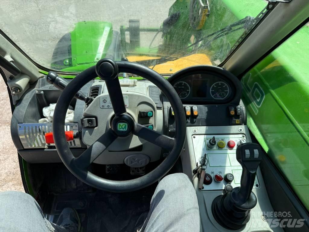 Merlo P 32.6 Plus Телескопічний навантажувач