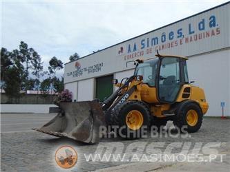 Volvo L 25 F Фронтальні навантажувачі