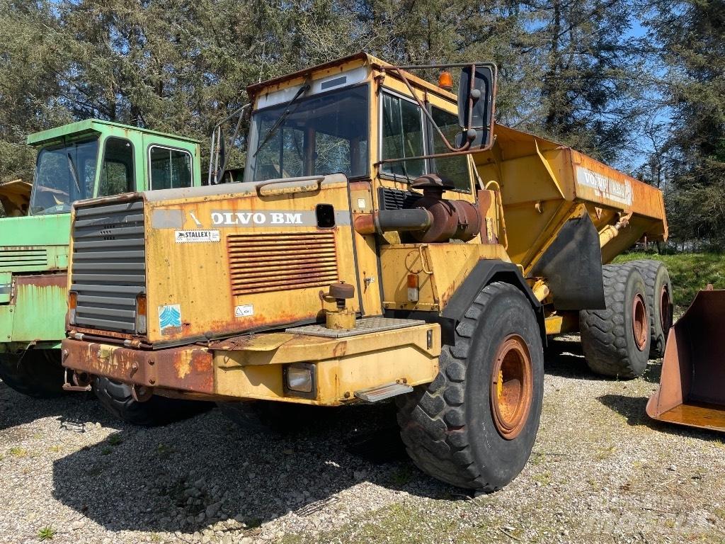 Volvo A25C Зчленовані самоскиди