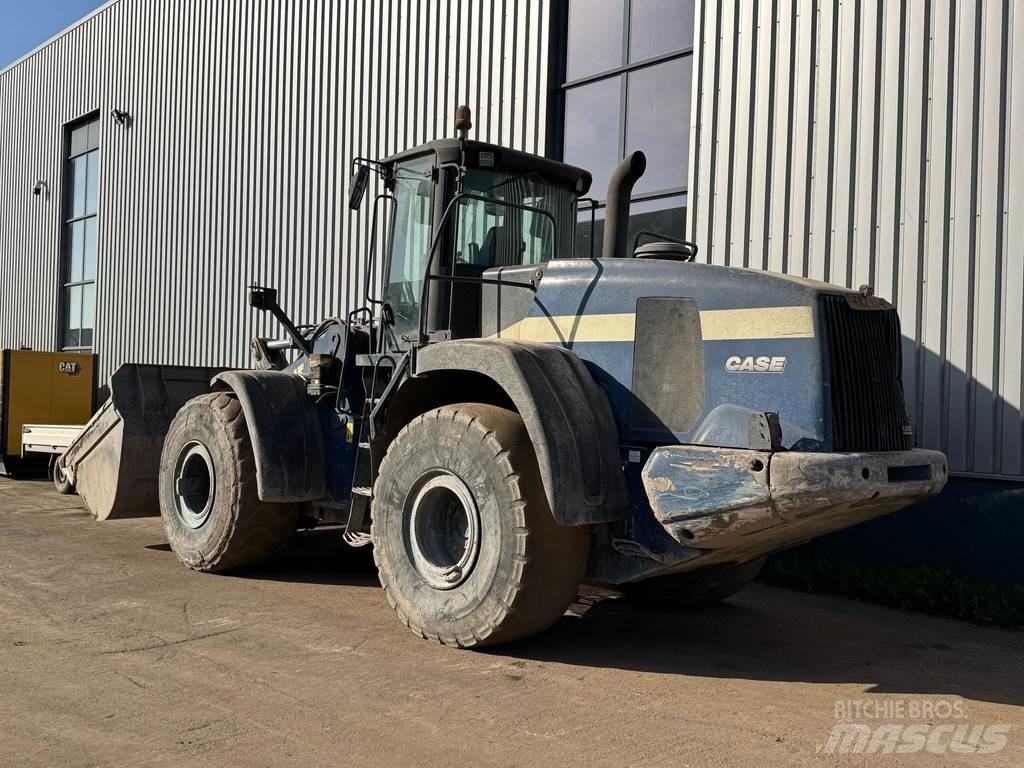 CASE 921E Фронтальні навантажувачі