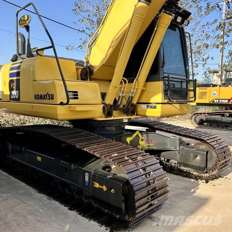 Komatsu PC 200-8 Гусеничні екскаватори