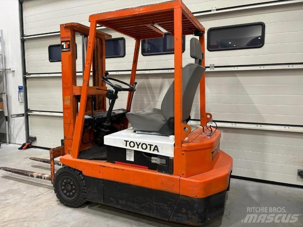 Toyota FBE 18 Електронавантажувачі