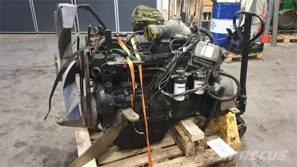 Sisu 74 EWA Двигуни