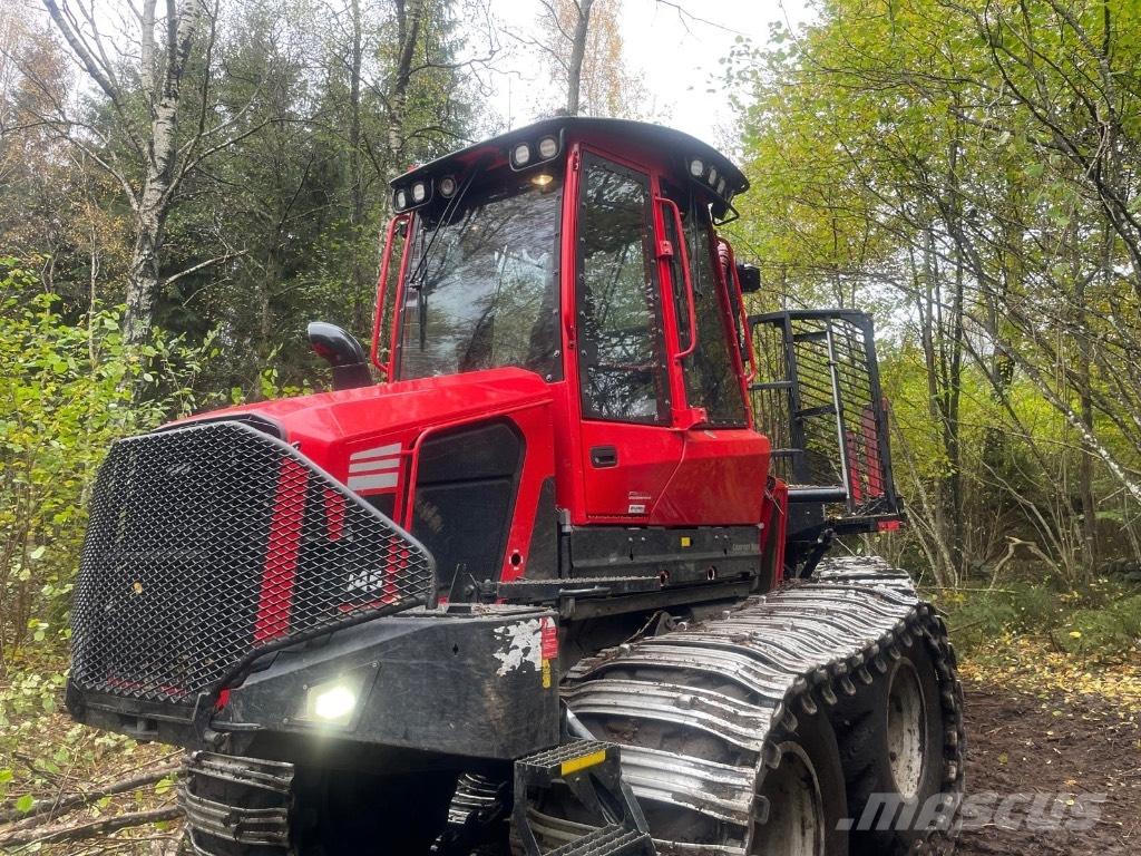 Komatsu 845 Форвардери