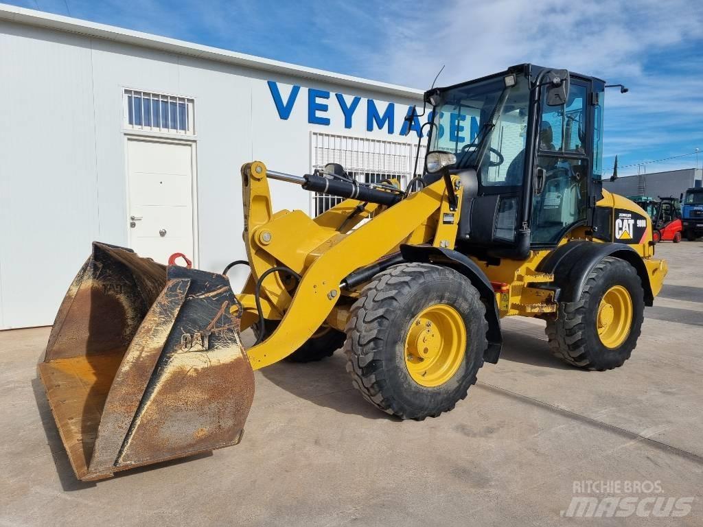 CAT 908 H Фронтальні навантажувачі