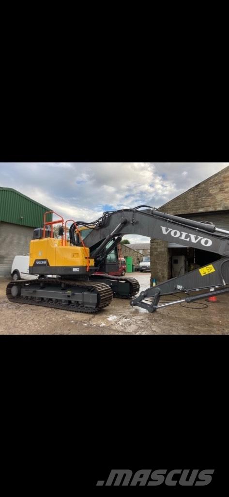 Volvo ECR 235 E Гусеничні екскаватори