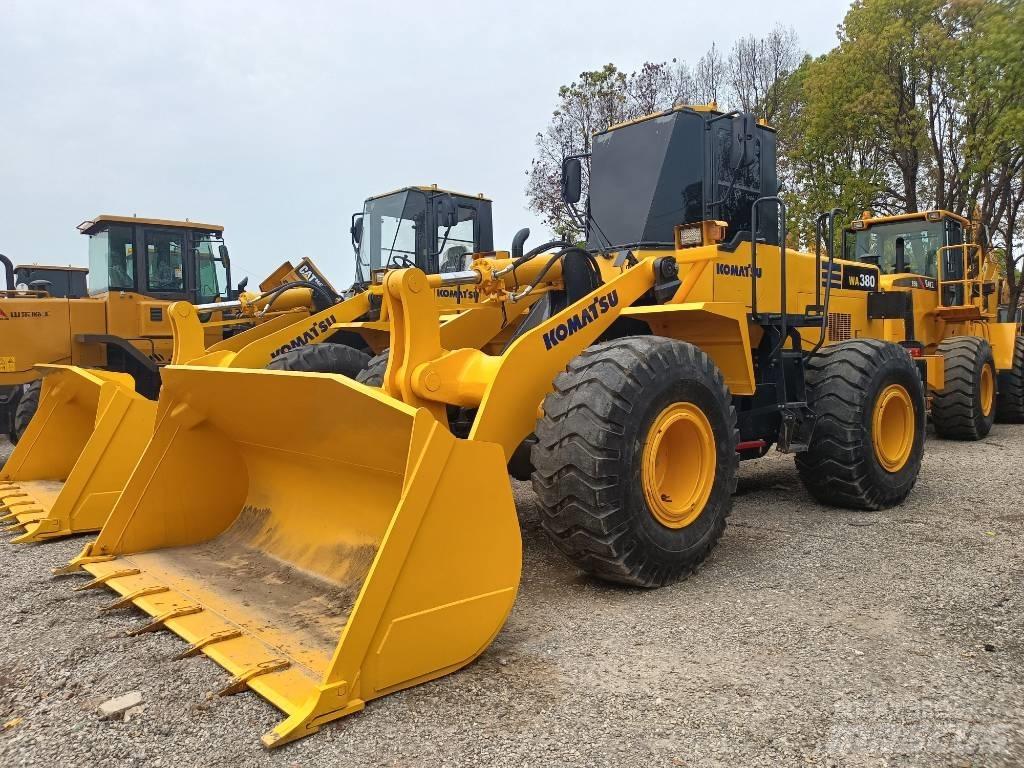 Komatsu WA 380 Фронтальні навантажувачі