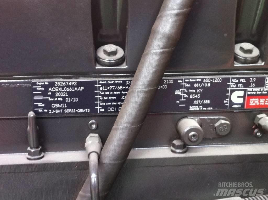 Cummins QSM11-290 Двигуни
