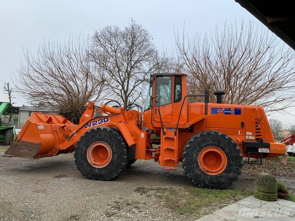 Fiat-Hitachi W230 Фронтальні навантажувачі