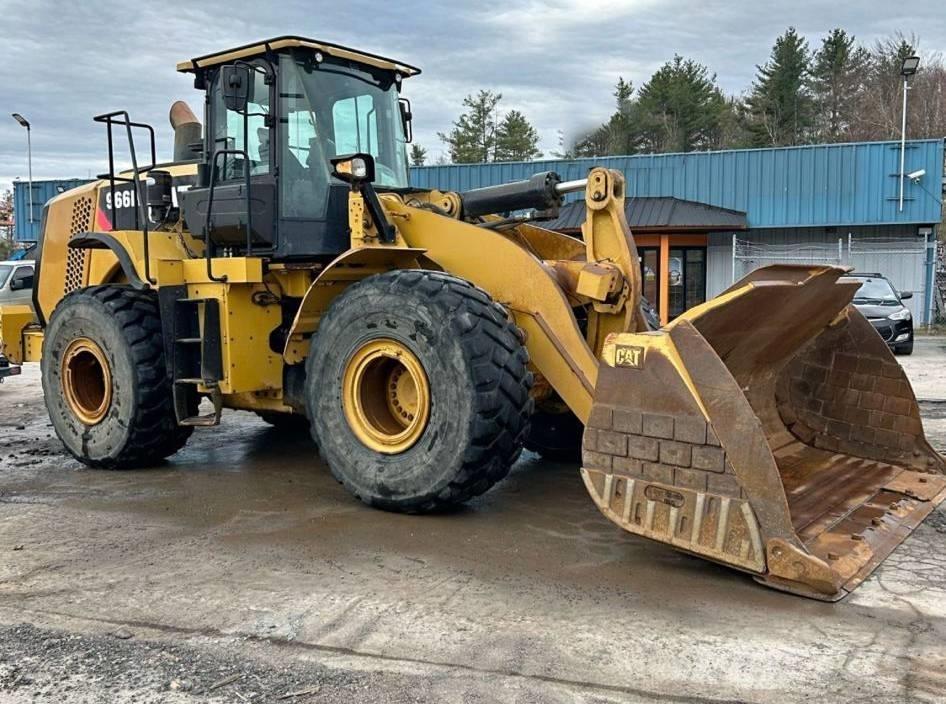 CAT 966 M Фронтальні навантажувачі