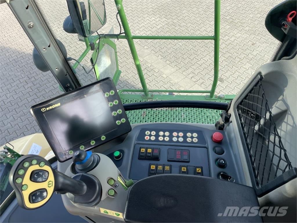 Krone BiG X 700 Фуражні комбайни