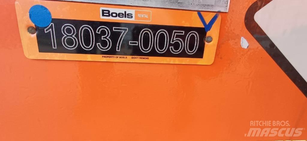 JLG M600JP Колінчаті підйомники