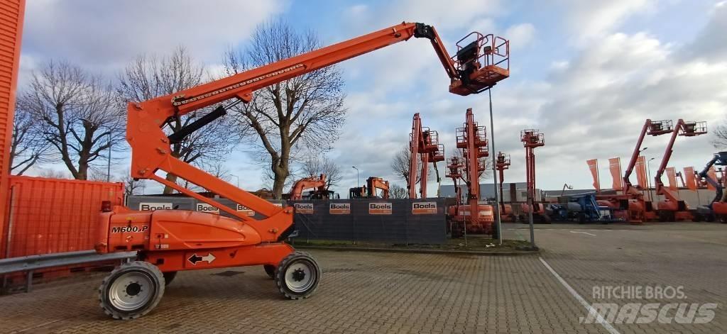 JLG M600JP Колінчаті підйомники