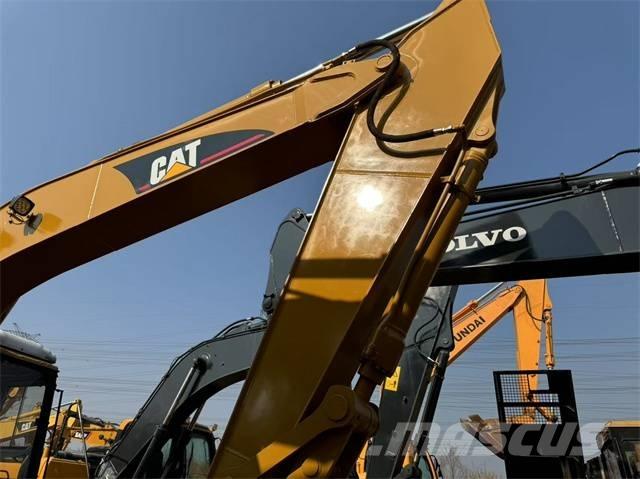 CAT 320 B L Гусеничні екскаватори
