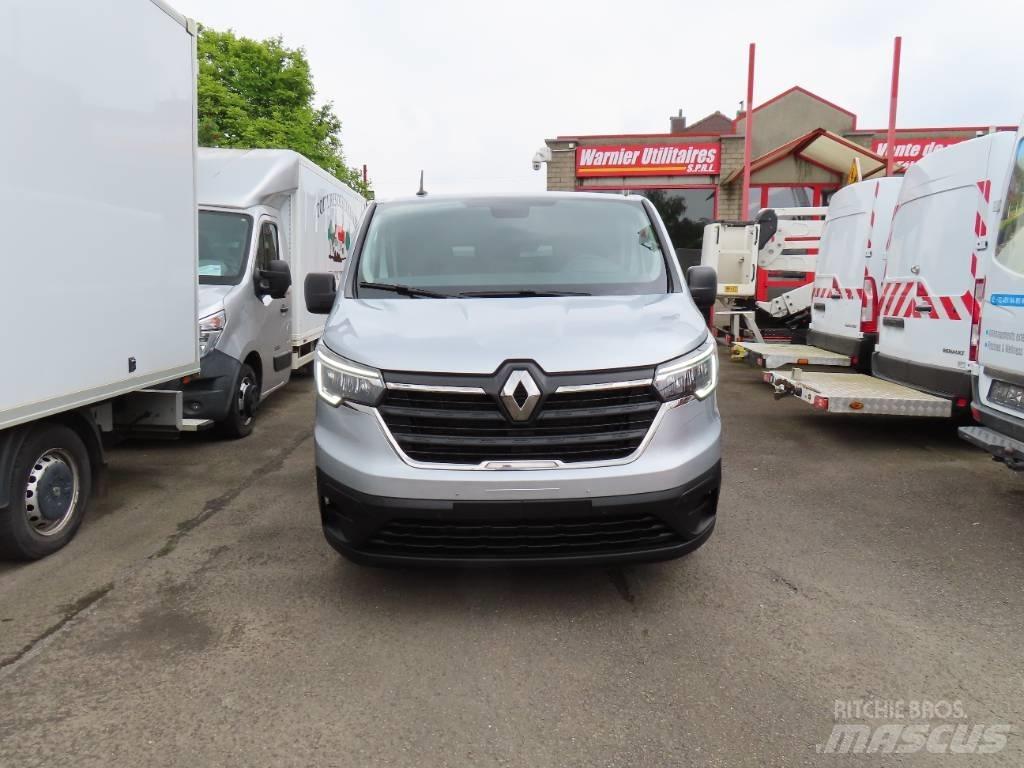 Renault Trafic Панельні фургони