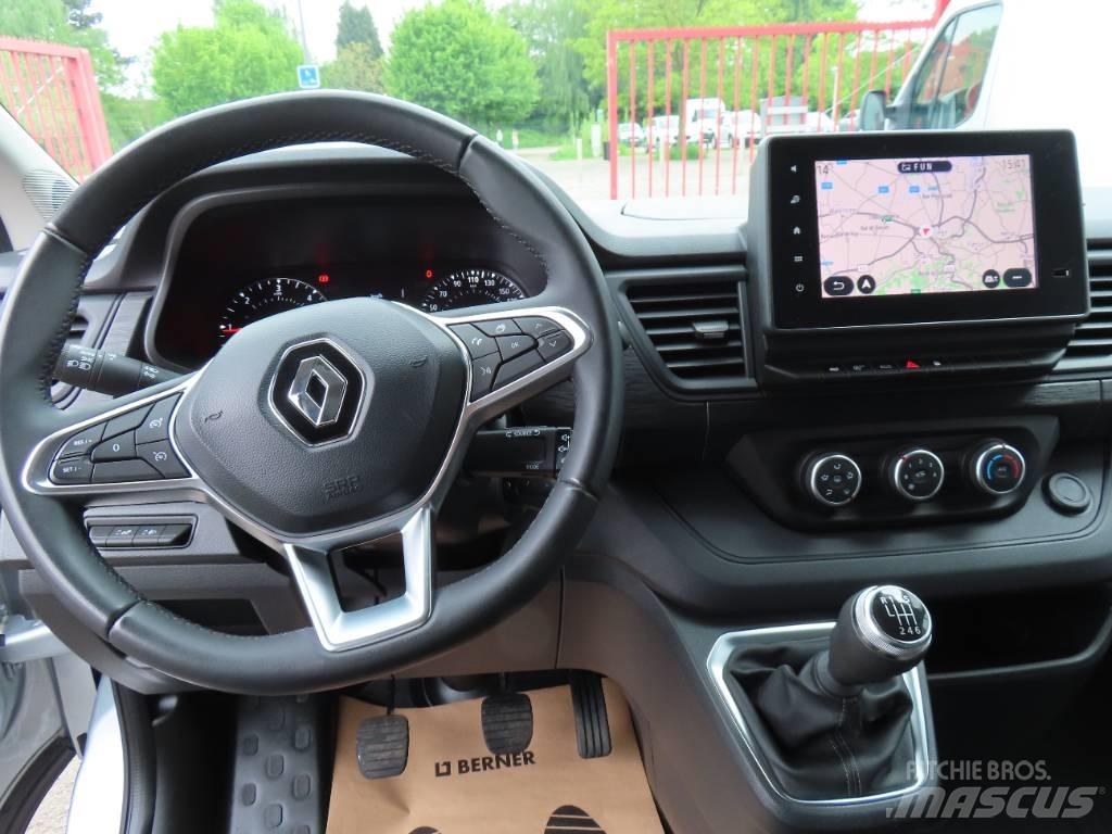 Renault Trafic Панельні фургони