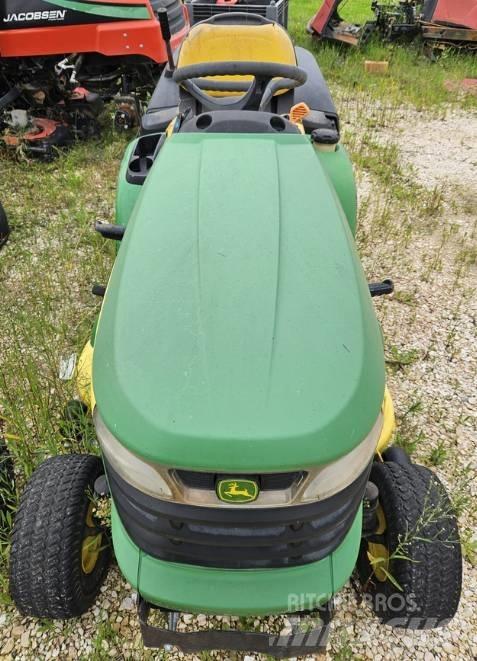 John Deere X 300 R Самохідні газонокосарки